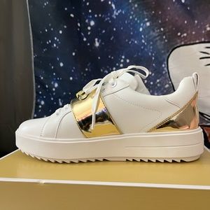New Michael Kors Emmet strap lace up sneakers